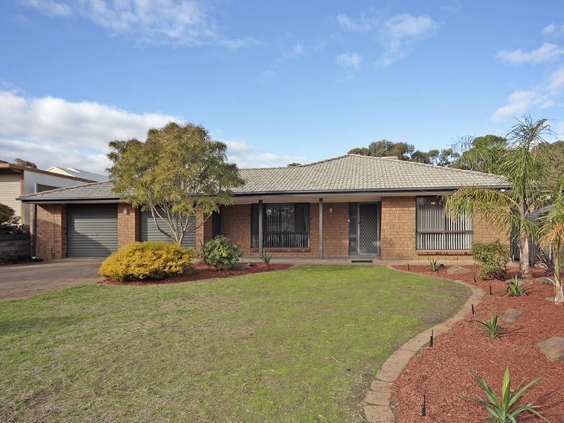 9 Hazelwood Court, Morphett Vale SA 5162