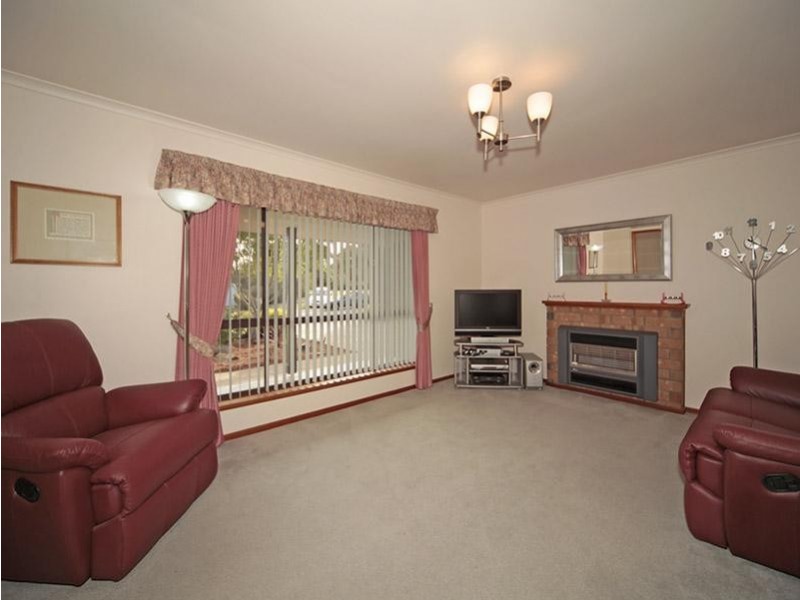 9 Hazelwood Court, Morphett Vale SA 5162