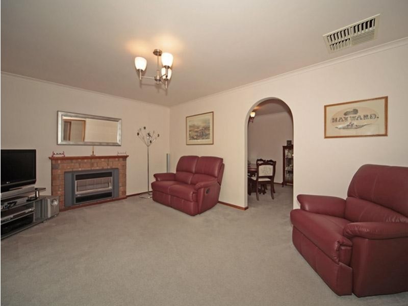 9 Hazelwood Court, Morphett Vale SA 5162