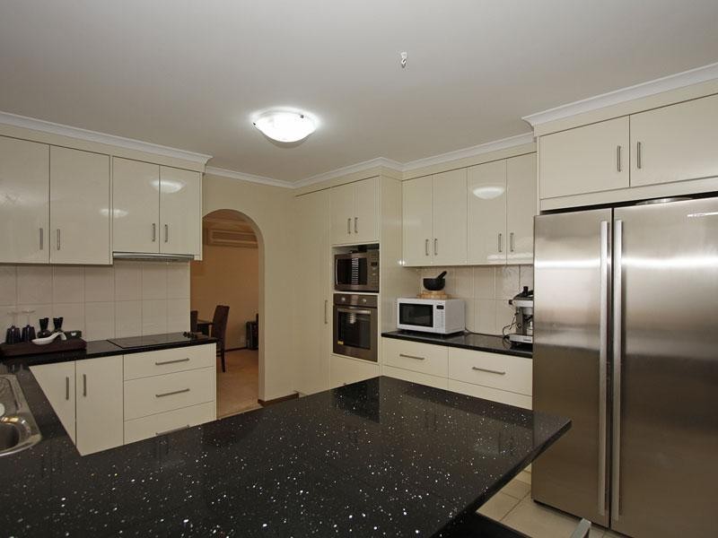 42 Domain Street, Moana SA 5169