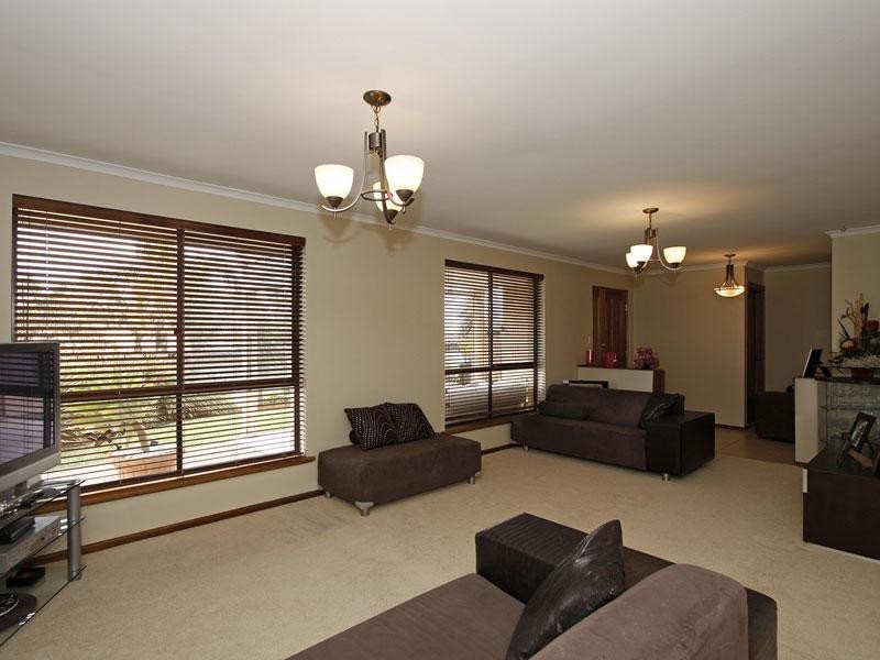 42 Domain Street, Moana SA 5169
