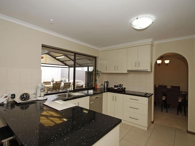 42 Domain Street, Moana SA 5169