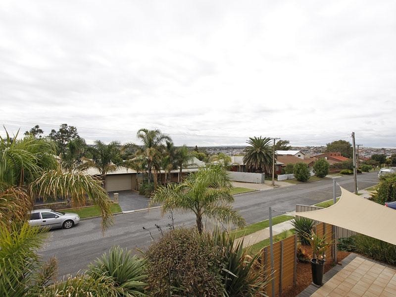 42 Domain Street, Moana SA 5169