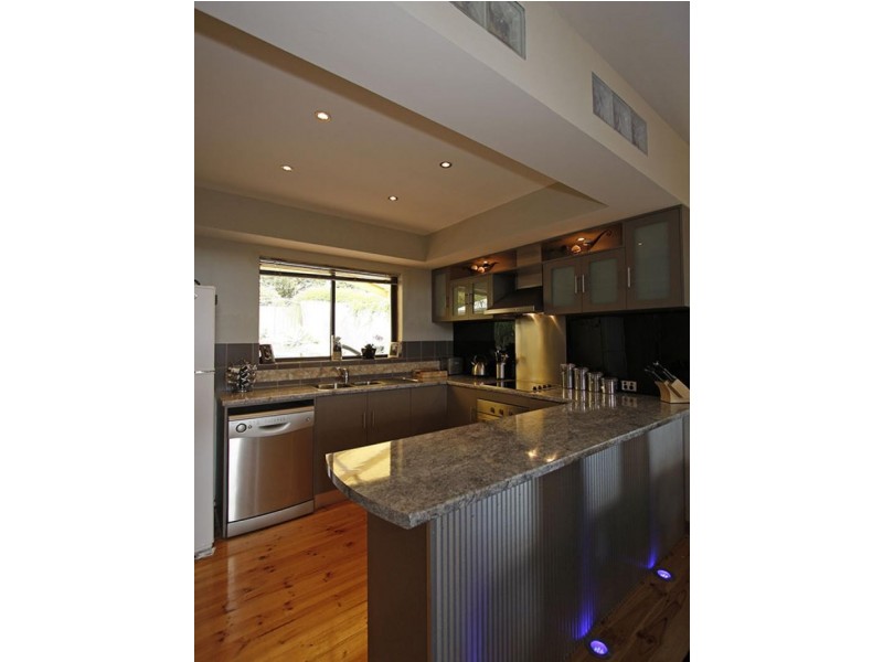 6 Twilight Drive, Happy Valley SA 5159