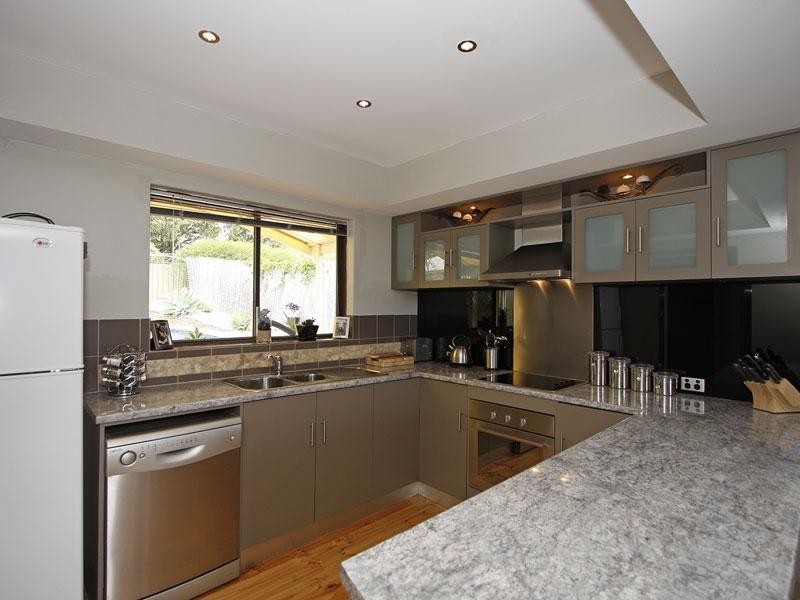 6 Twilight Drive, Happy Valley SA 5159