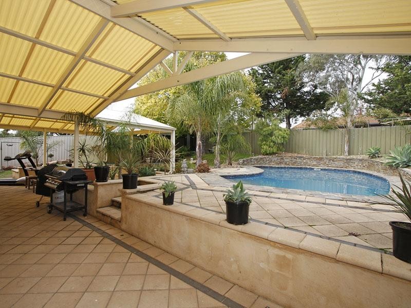 6 Twilight Drive, Happy Valley SA 5159