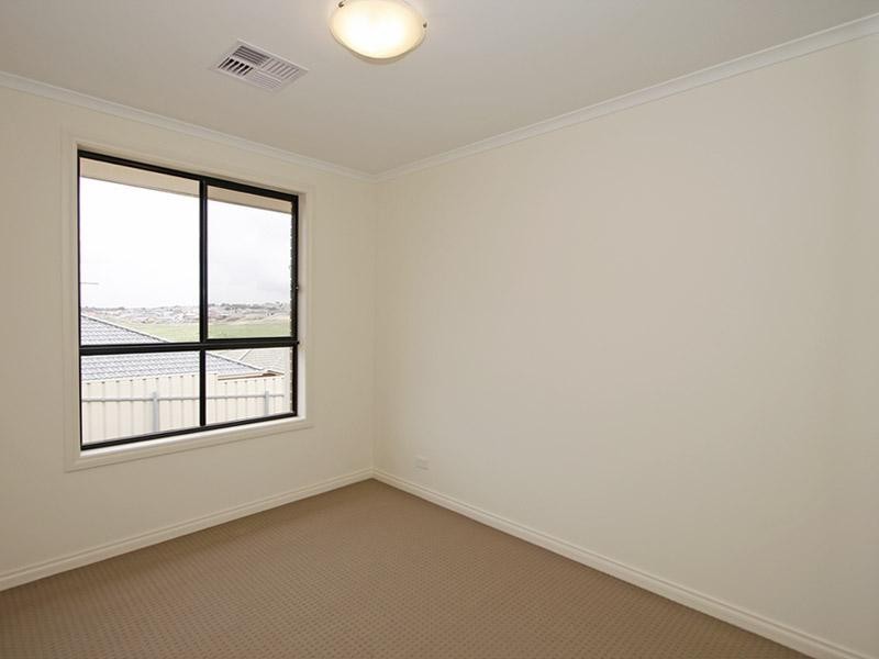 9 Noosa Court, Seaford Rise SA 5169