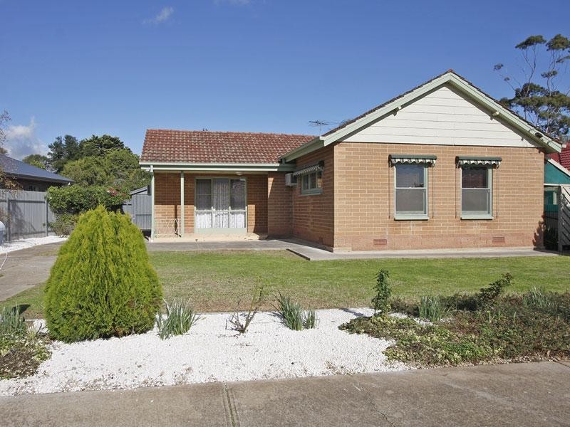 25 Thorne Crescent, Mitchell Park SA 5043