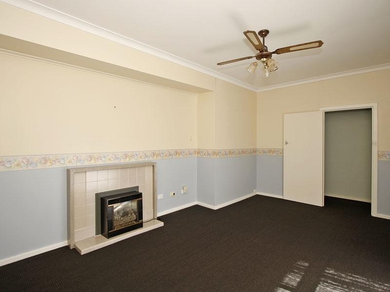 25 Thorne Crescent, Mitchell Park SA 5043