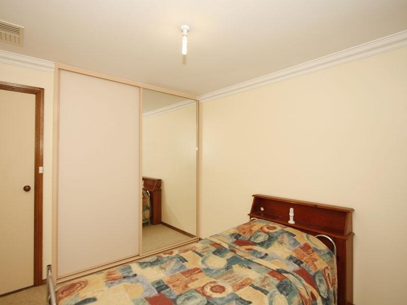 36 McHarg Road, Happy Valley SA 5159