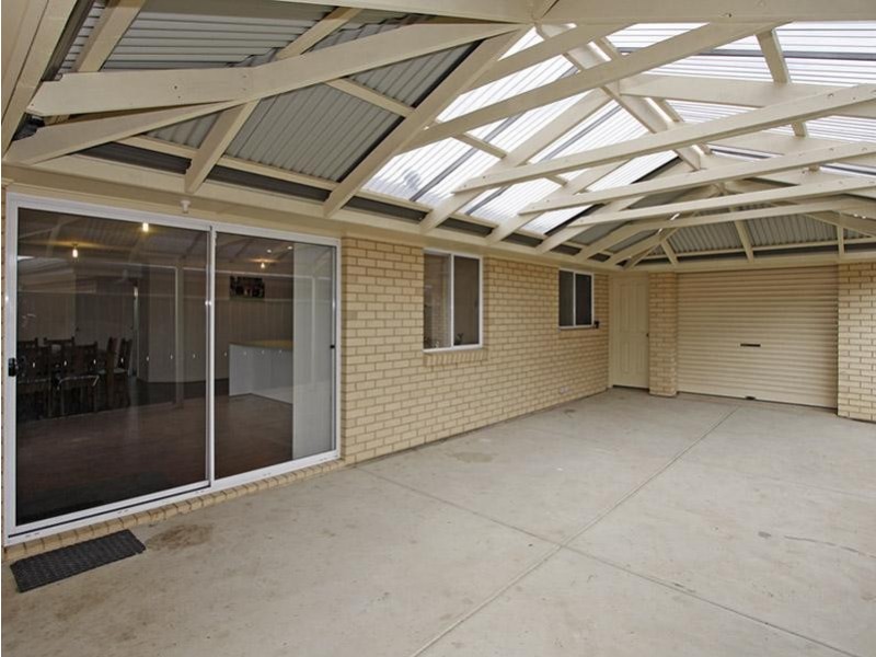 4 Aquamarine Avenue, Aldinga Beach SA 5173