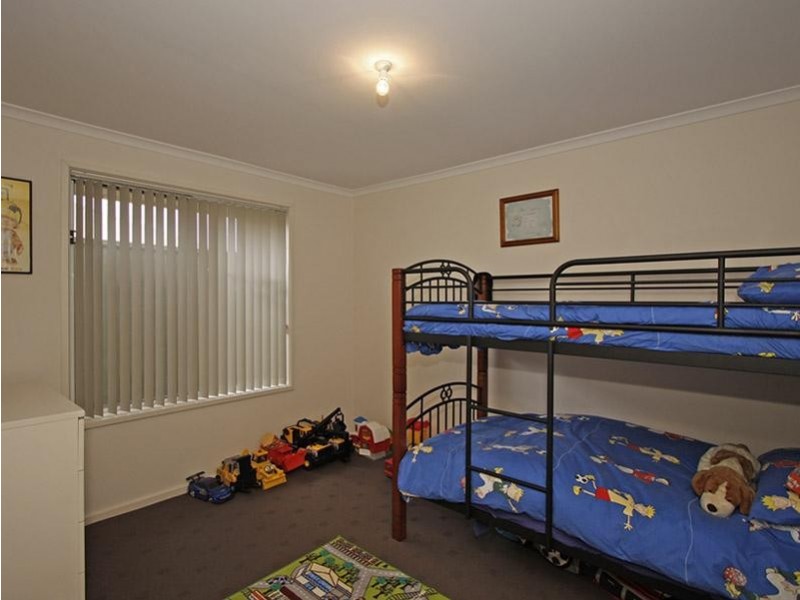 4 Aquamarine Avenue, Aldinga Beach SA 5173