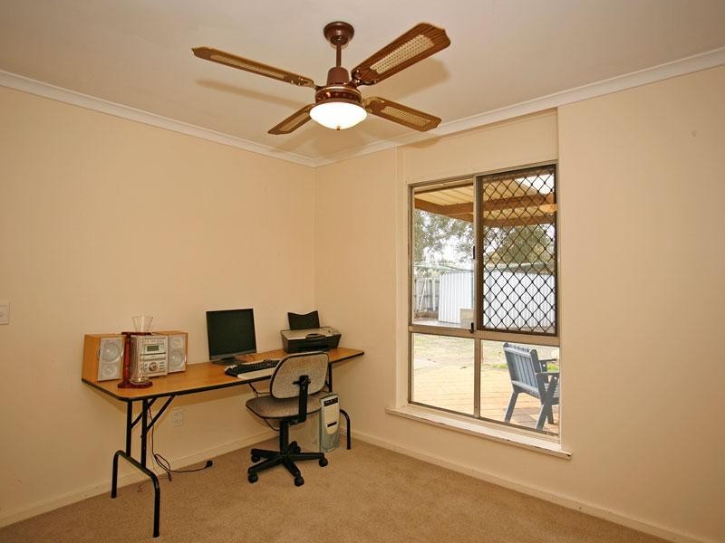 5 Daphne Court, Morphett Vale SA 5162