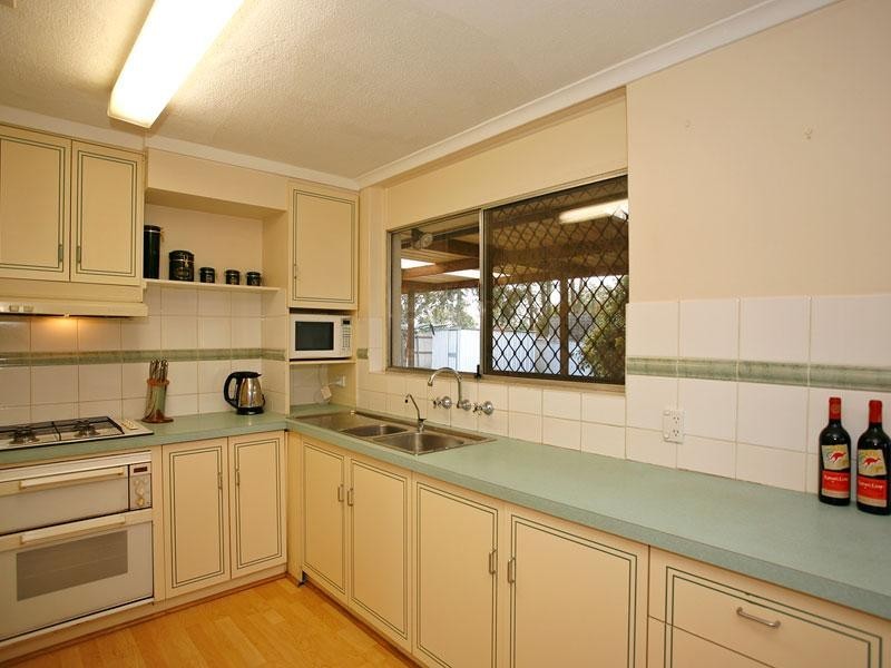 5 Daphne Court, Morphett Vale SA 5162