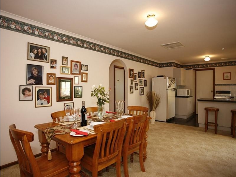 4 Wyman Way, Woodcroft SA 5162