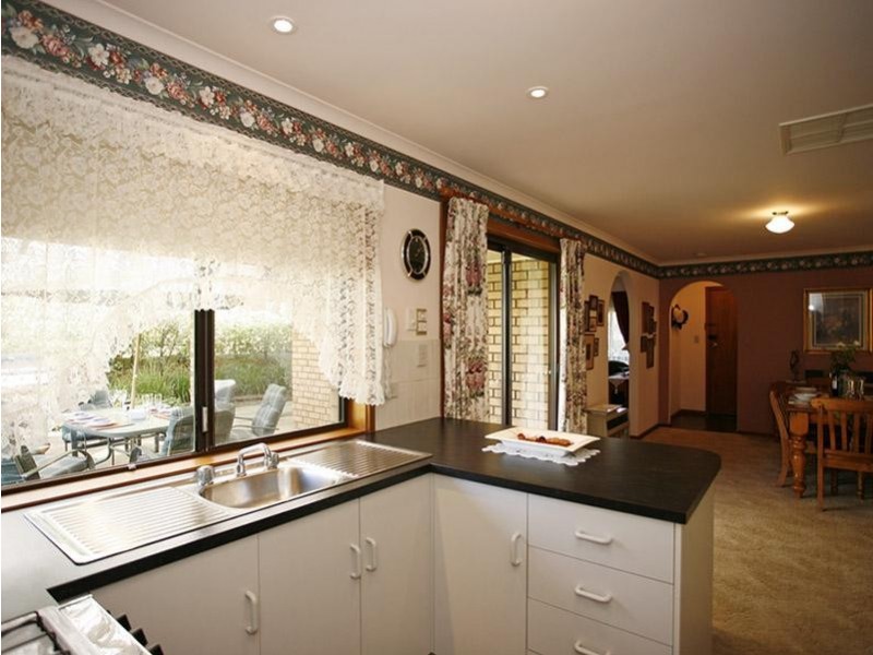 4 Wyman Way, Woodcroft SA 5162