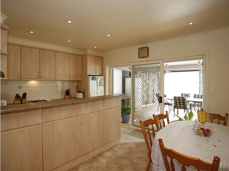 25 Selway Terrace, O’sullivan Beach SA 5166