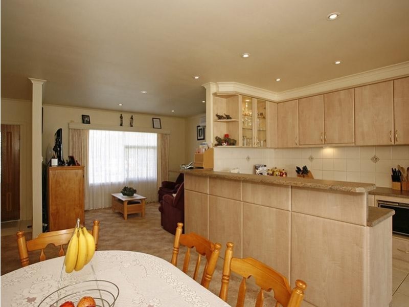25 Selway Terrace, O’sullivan Beach SA 5166