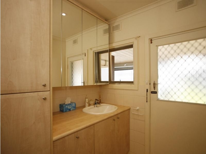 25 Selway Terrace, O’sullivan Beach SA 5166
