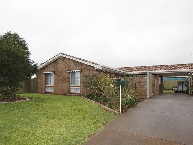 64 Richards Drive, Morphett Vale SA 5162