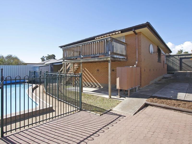 12 Seavista Grove, Christies Beach SA 5165