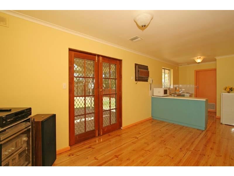 13 Beacon Crescent, Seaford SA 5169