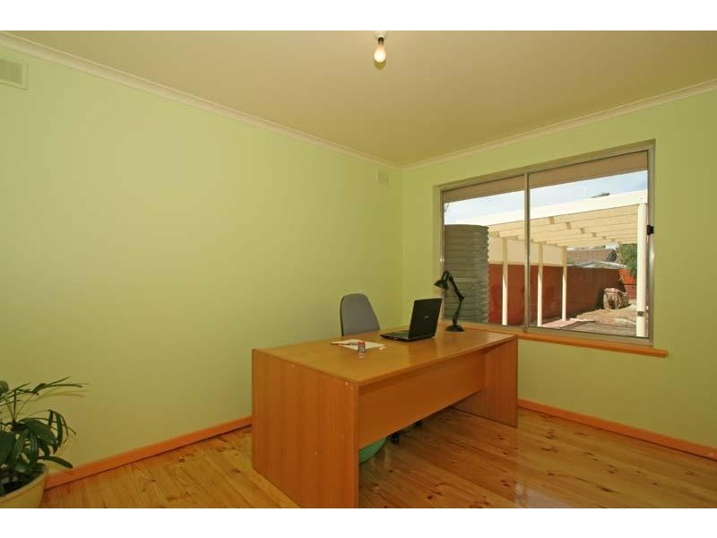 13 Beacon Crescent, Seaford SA 5169