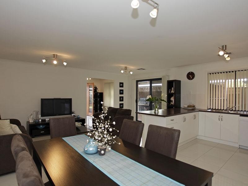 15 Kipsy Street, Aldinga Beach SA 5173