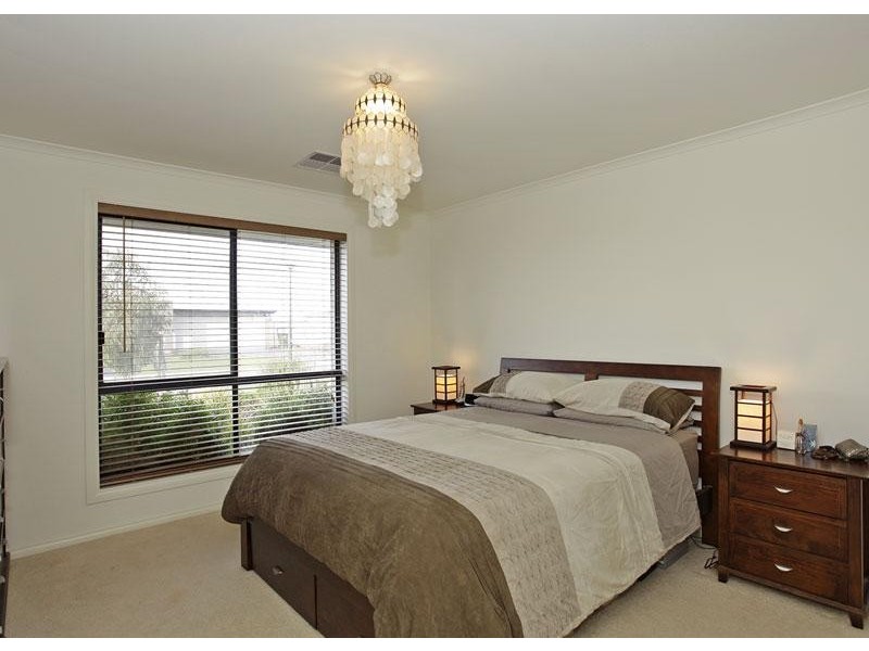 15 Kipsy Street, Aldinga Beach SA 5173