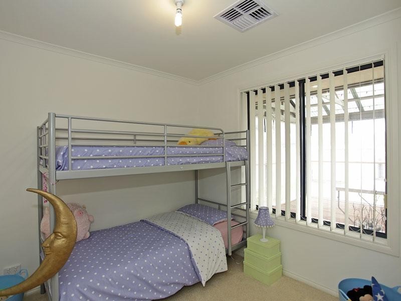 15 Kipsy Street, Aldinga Beach SA 5173