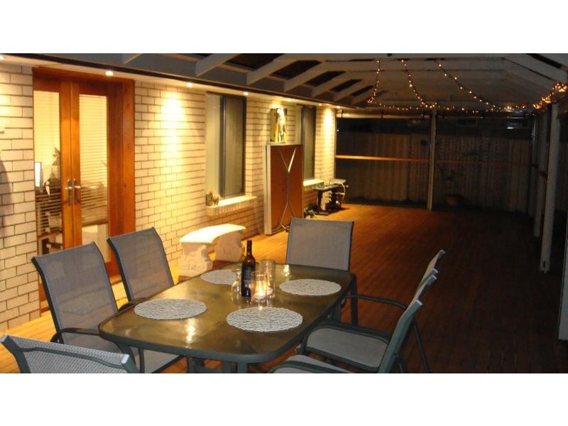 15 Kipsy Street, Aldinga Beach SA 5173