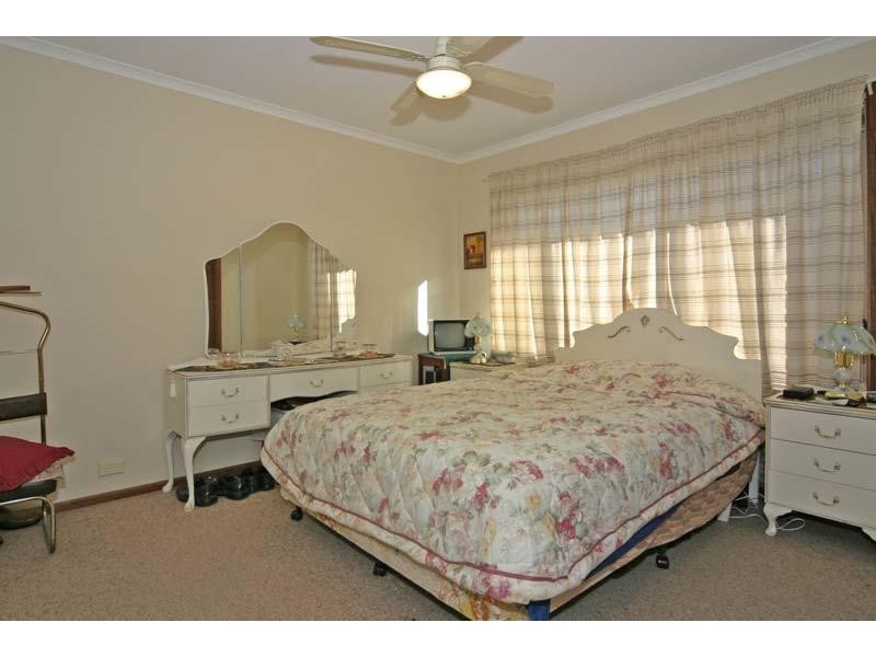 12 Seaspray Court, Seaford Rise SA 5169