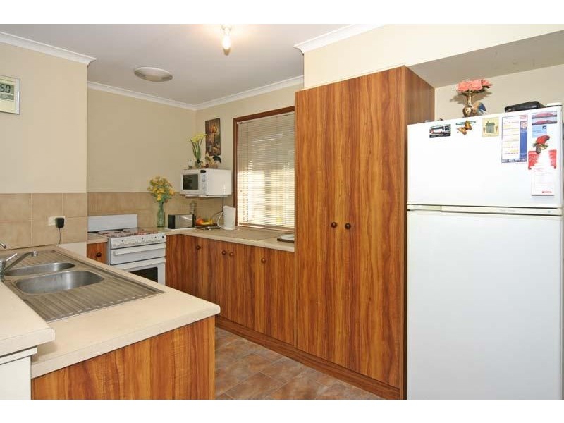 12 Seaspray Court, Seaford Rise SA 5169