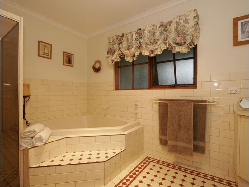 10 Ogwell Crescent, Reynella East SA 5161