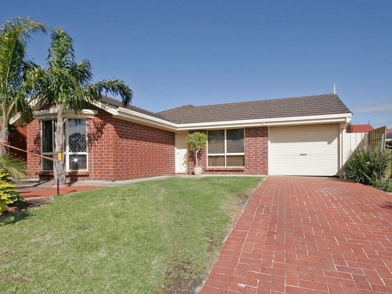 28 Hartog Street, Woodcroft SA 5162