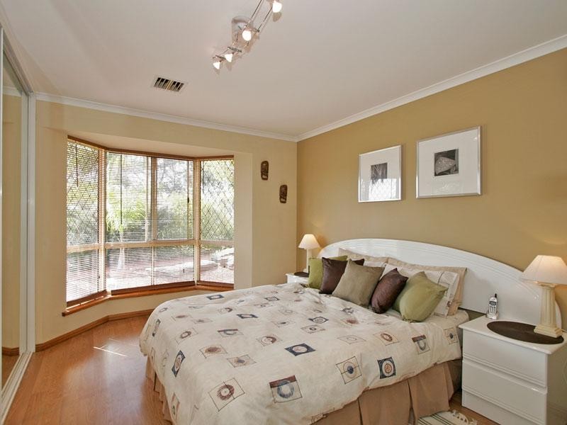 28 Hartog Street, Woodcroft SA 5162