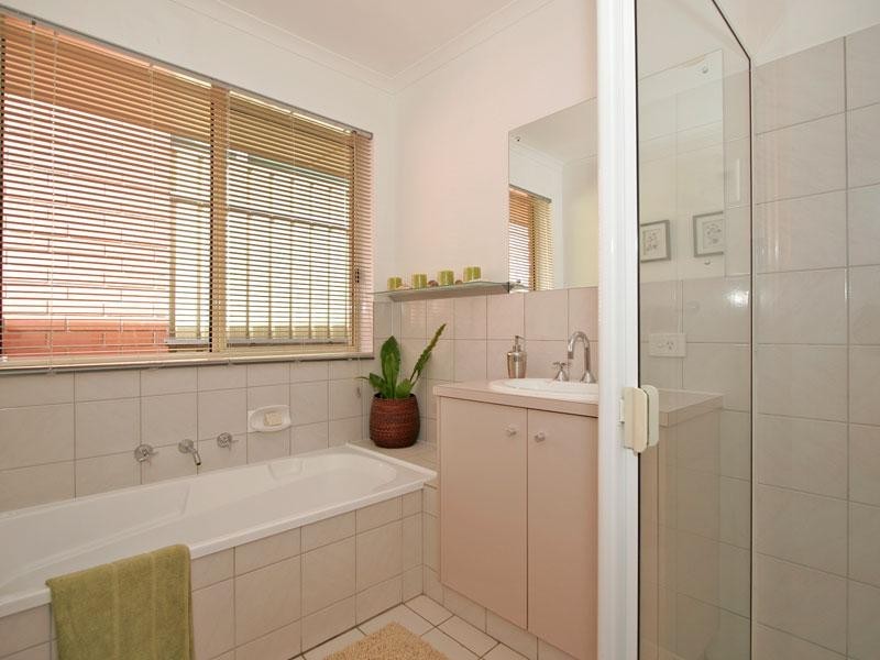 28 Hartog Street, Woodcroft SA 5162