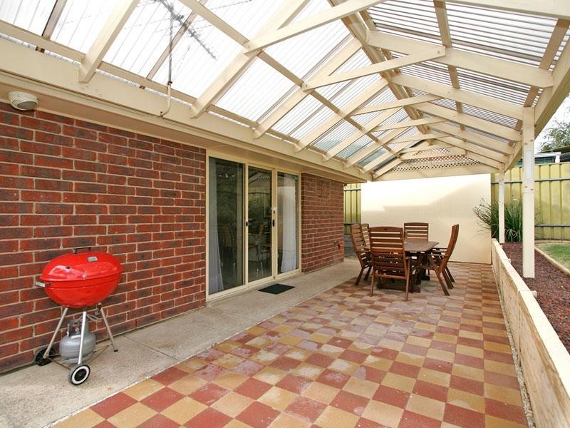 28 Hartog Street, Woodcroft SA 5162