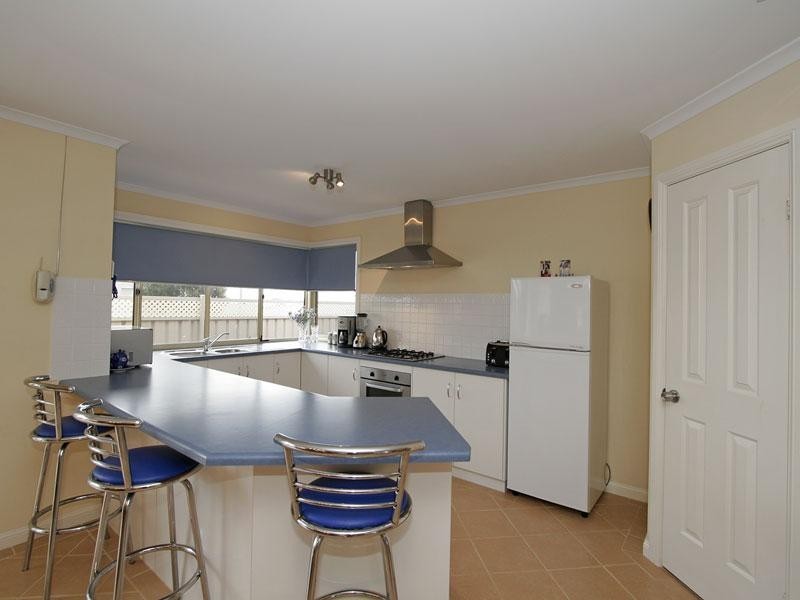 6 Omega Drive, Seaford Rise SA 5169