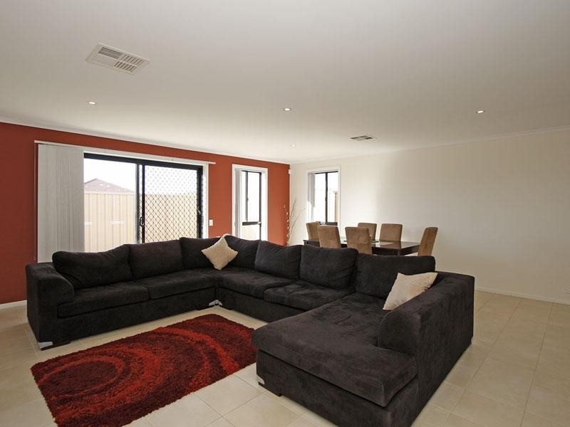 5 Stern Road, Seaford Meadows SA 5169