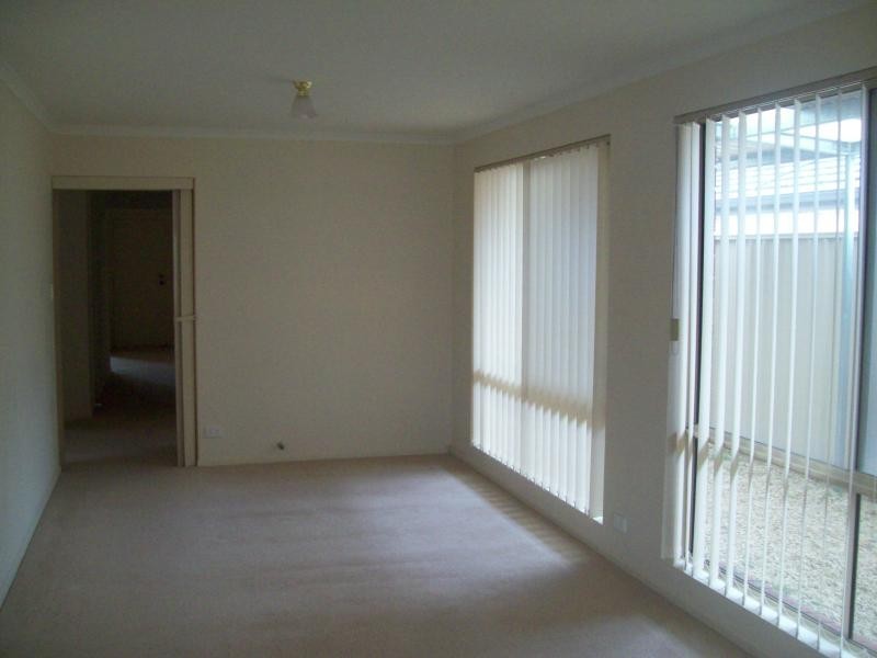 37 Chamberlain Drive, Christie Downs SA 5164