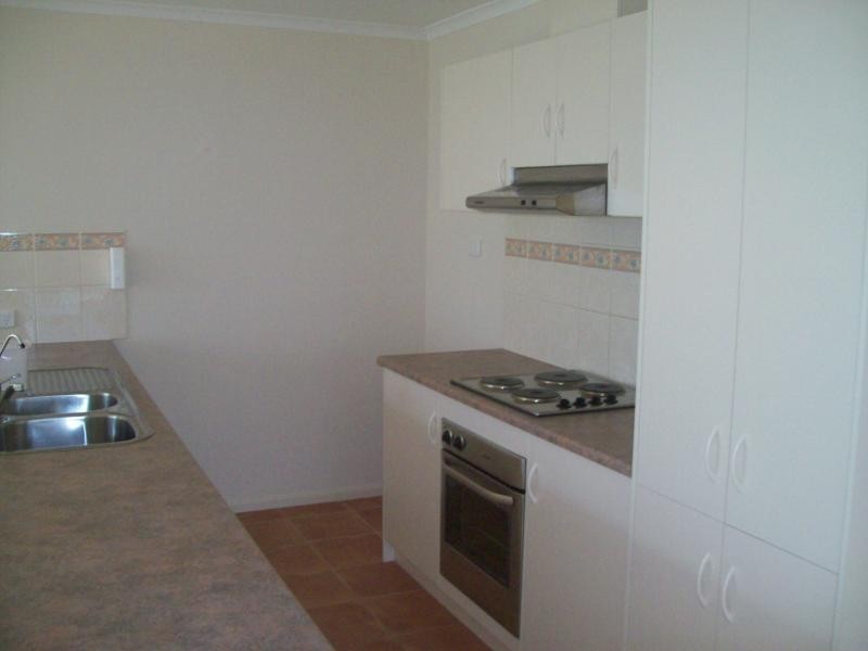 37 Chamberlain Drive, Christie Downs SA 5164