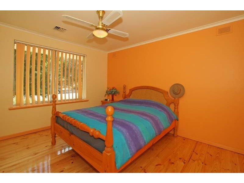 13 Beacon Crescent, Seaford SA 5169