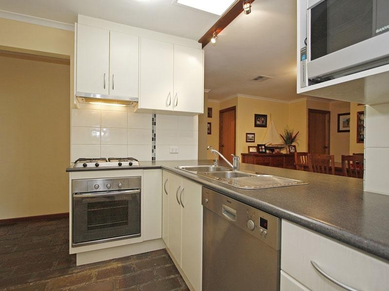 16 Jasmine Avenue, Maslin Beach SA 5170