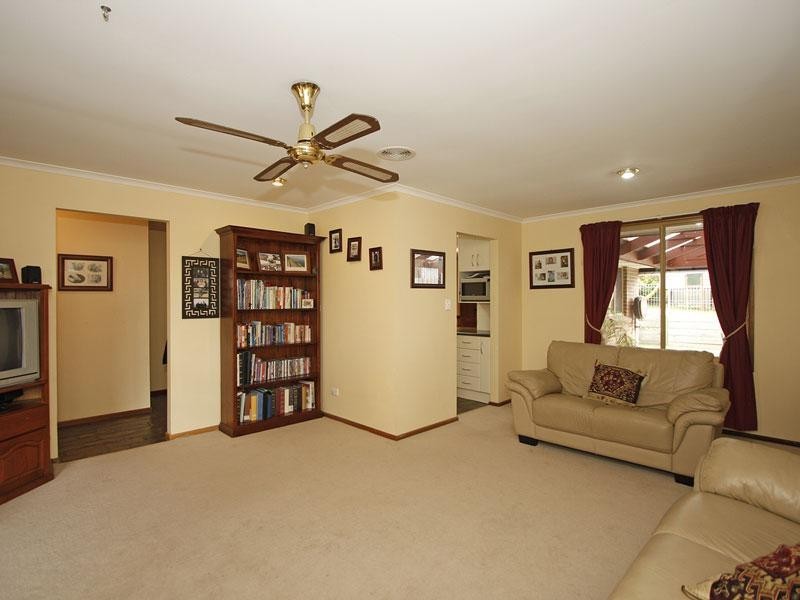 16 Jasmine Avenue, Maslin Beach SA 5170