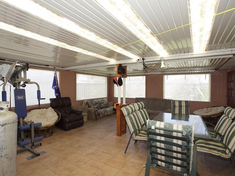 14 Oakridge Rise, Huntfield Heights SA 5163