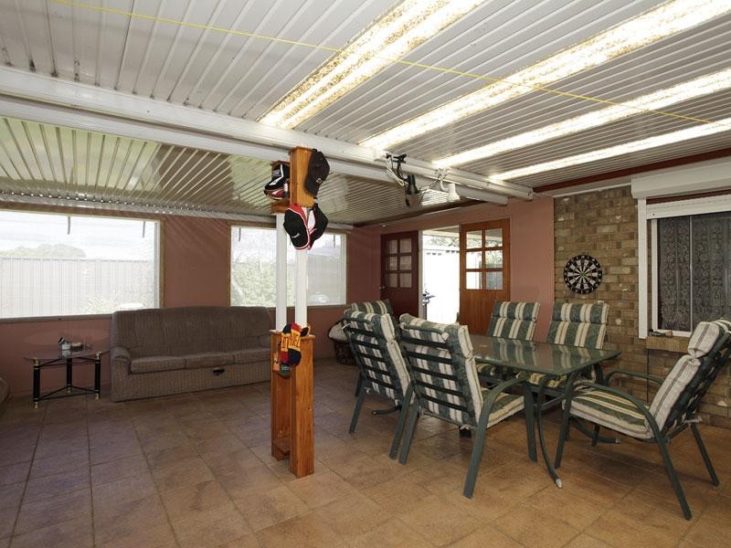 14 Oakridge Rise, Huntfield Heights SA 5163