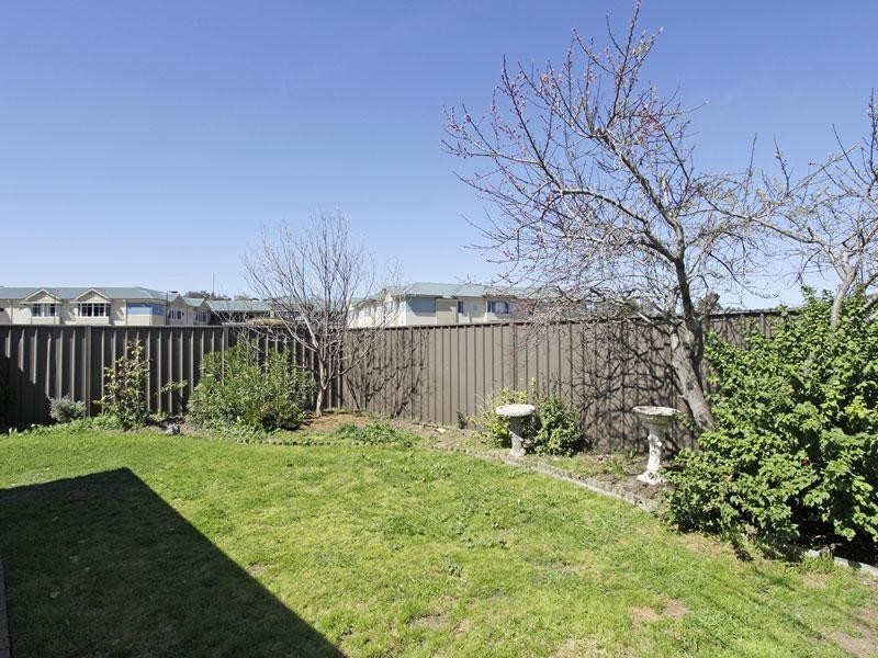 14 Oakridge Rise, Huntfield Heights SA 5163