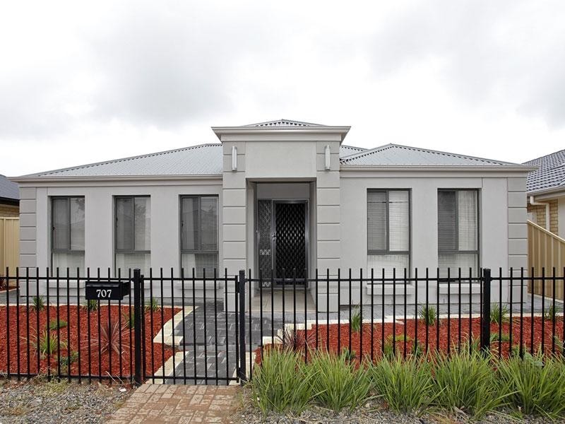 707 Grand Boulevard, Seaford Meadows SA 5169