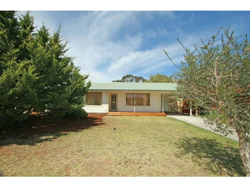 13 Beacon Crescent, Seaford SA 5169